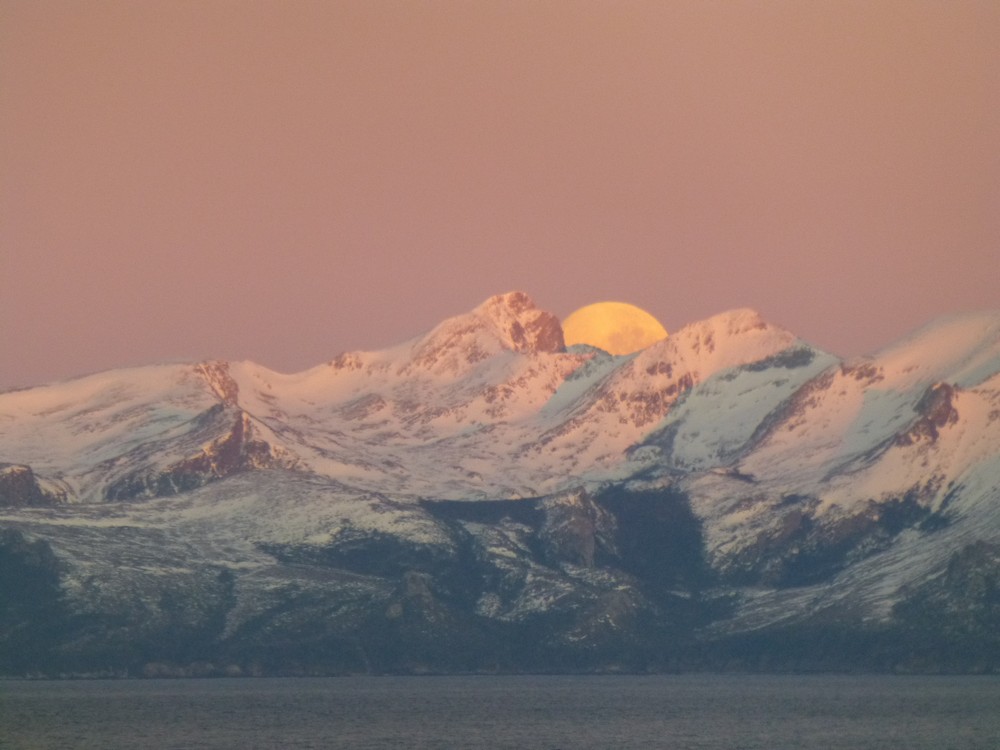 Strait of Le Maire - Alberto Mantilla Prez